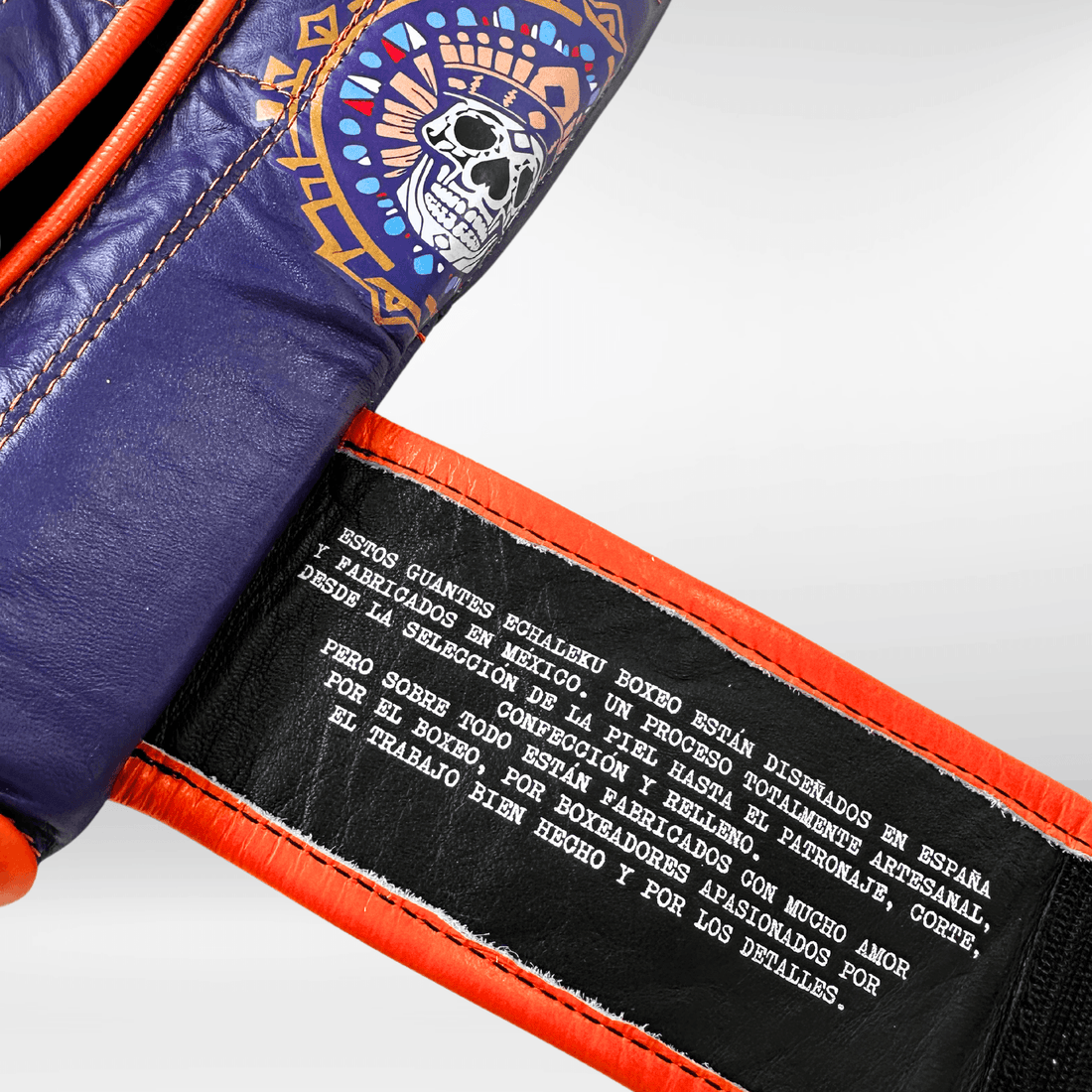 GUANTES PREMIUM ENTRENAMIENTO BOXEO PROFESIONAL: COLECCIÓN AZTECA fabricada en México. Vida y Muerte. Color Morado y Naranja. - Echaleku Boxeo
