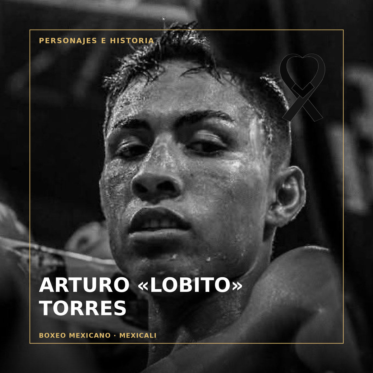 Arturo «Lobito» Torres en el cuadrilátero, retrato en blanco y negro con crespón. Foto: Juan Salazar / La Voz de la Frontera.