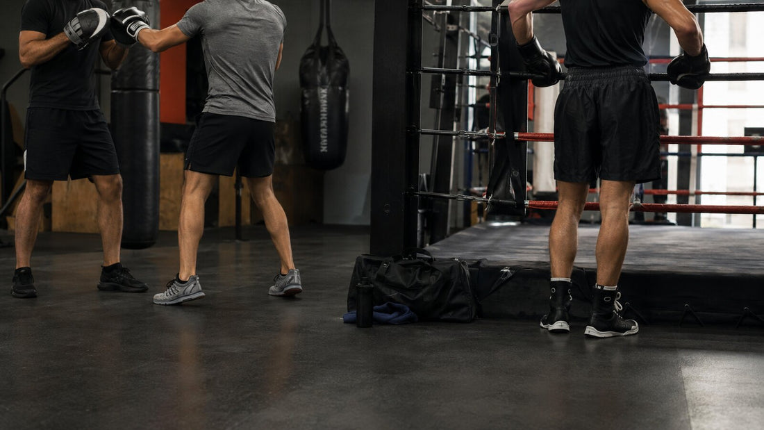 Sesión recreativa y preparación competitiva muestran dos formas de practicar boxeo