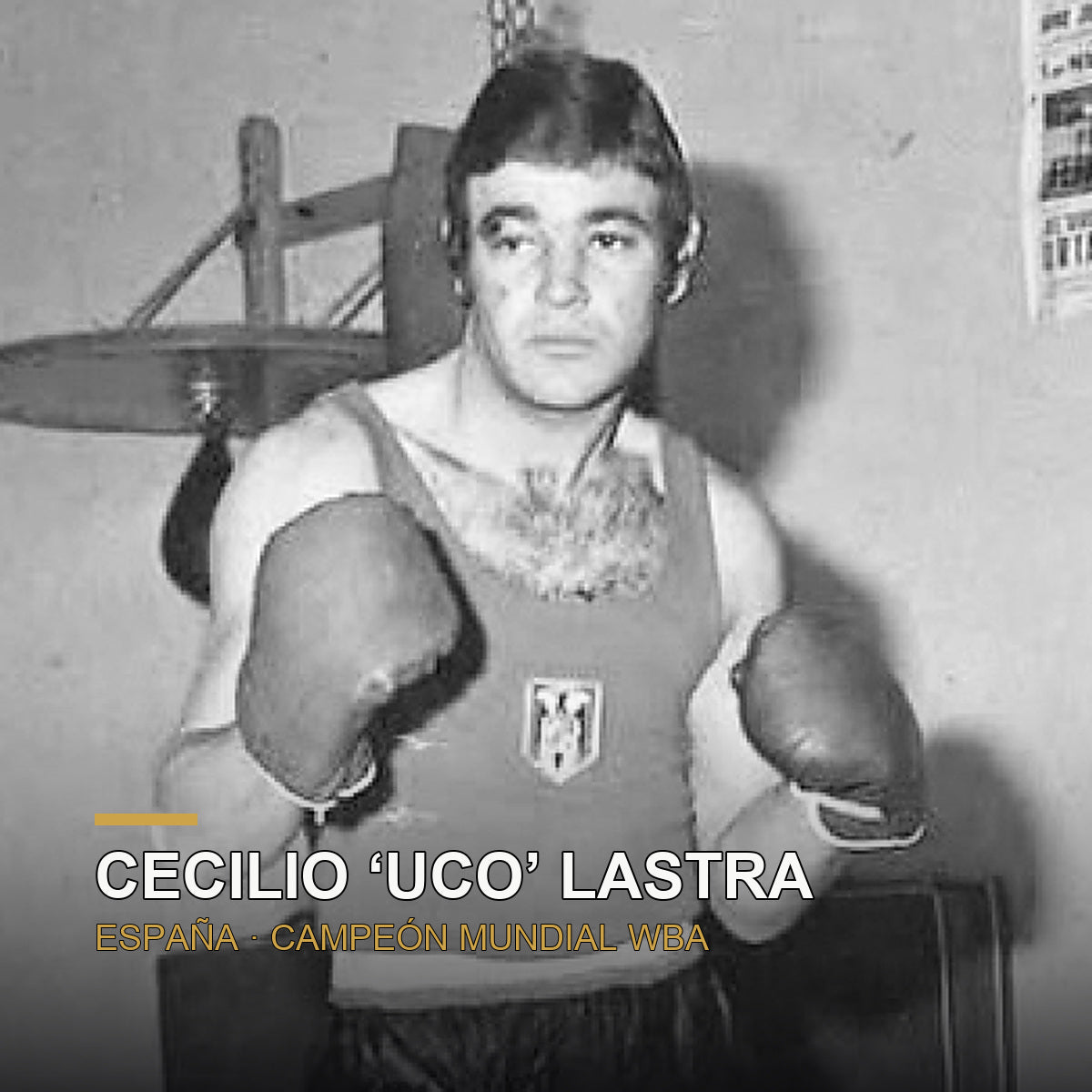 Cecilio Uco Lastra con guantes en el gimnasio durante su etapa como boxeador
