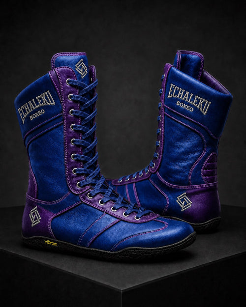 Botas Merino Echaleku Boxeo en azul eléctrico y violeta con suela negra Vibram