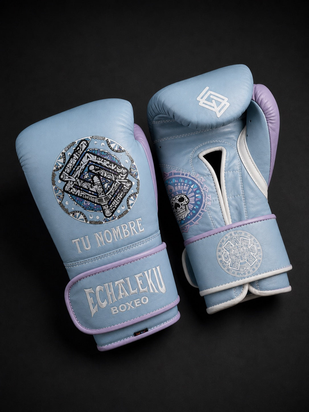 Guantes de Boxeo Azteca personalizados Echaleku Boxeo en azul hielo y lavanda, con TU NOMBRE y colores elegidos