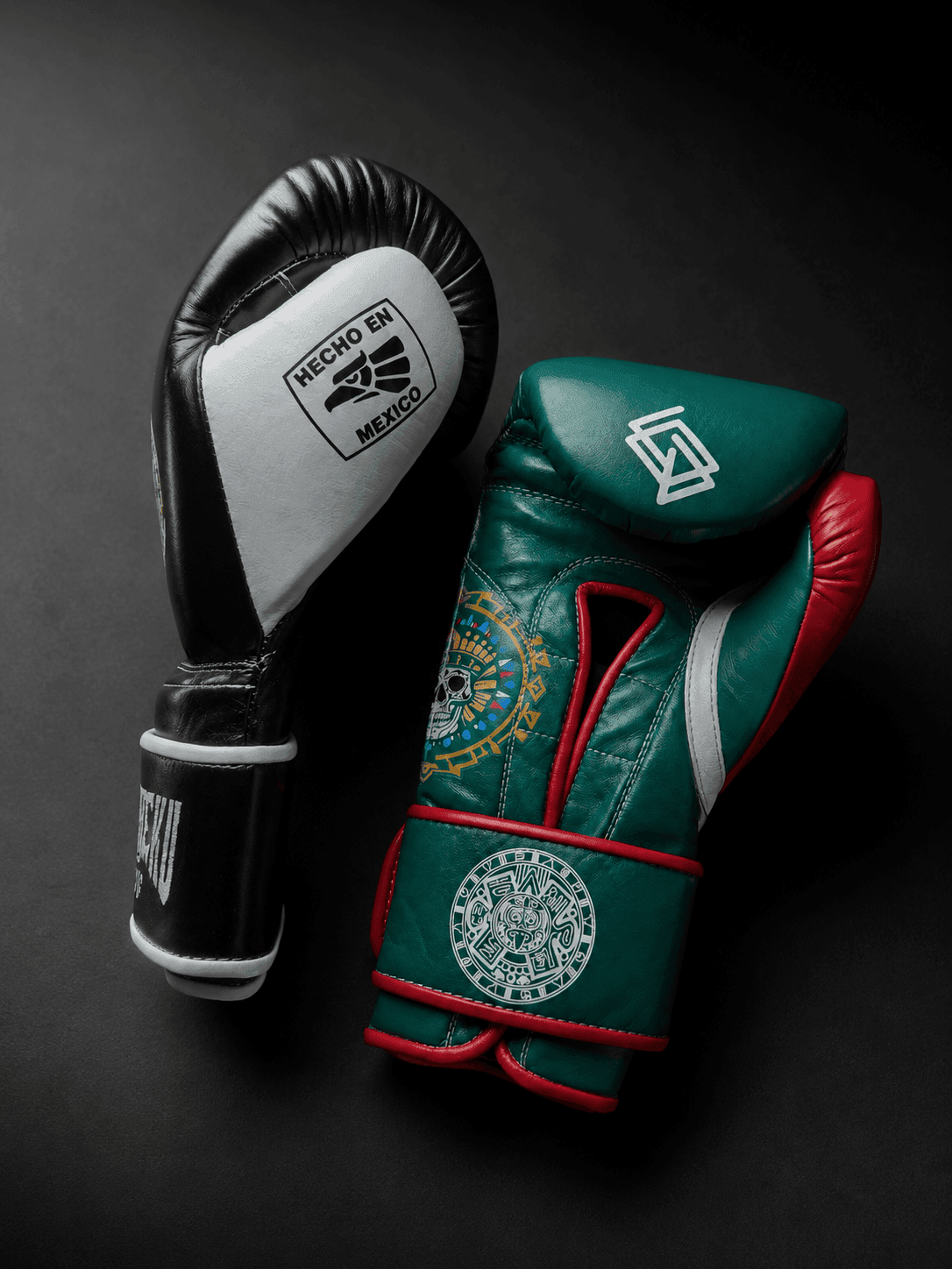 Handmix.GUANTES PREMIUM ENTRENAMIENTO BOXEO PROFESIONAL: COLECCIÓN AZTECA fabricada en México. Negro y Blanco + Verde y Rojo