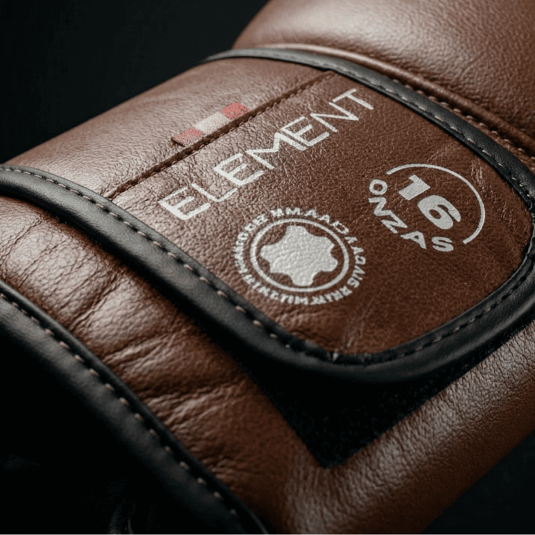 GUANTES DE BOXEO ELEMENT EN PIEL Y FORRO 100% WATERPROOF: Marrón y Plateado.