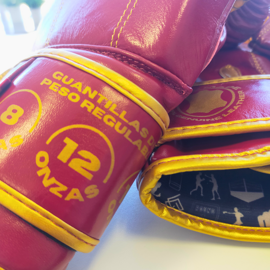 GUANTILLAS BOXEO DE PESO REGULABLE PARA ENTRENAR EN SACO: Burdeos y Dorado