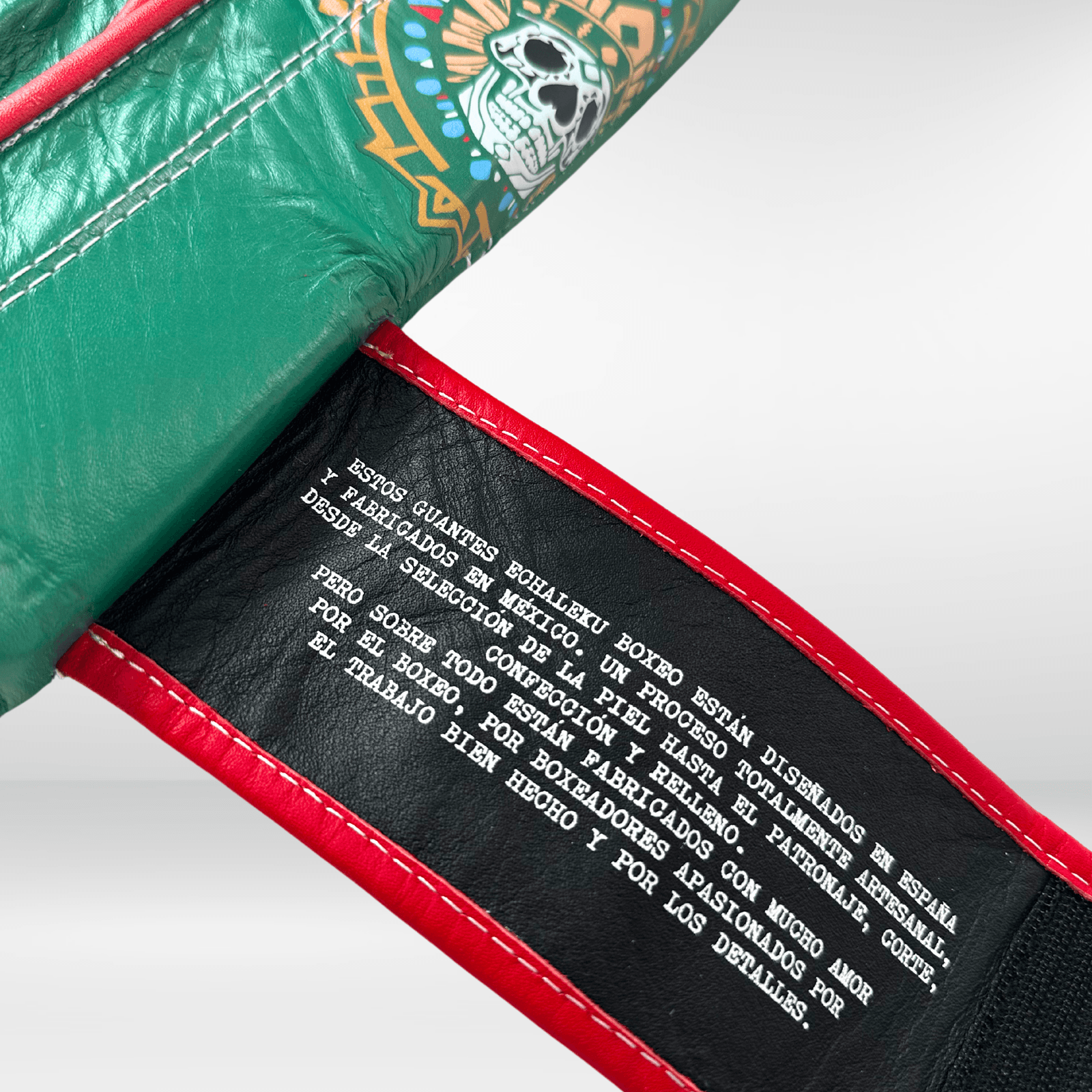 GUANTES PREMIUM ENTRENAMIENTO BOXEO PROFESIONAL: COLECCIÓN AZTECA fabricada en México. Orgullo Mexicano. Color Verde y Rojo. - Echaleku Boxeo