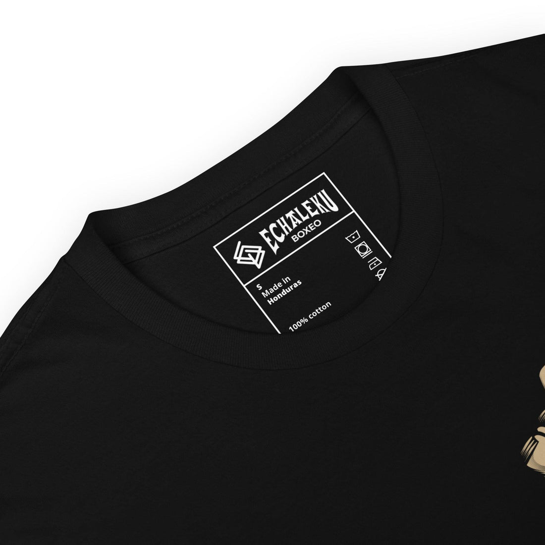 Camiseta Unisex Básica Robot Boxeador. 100% Algodón