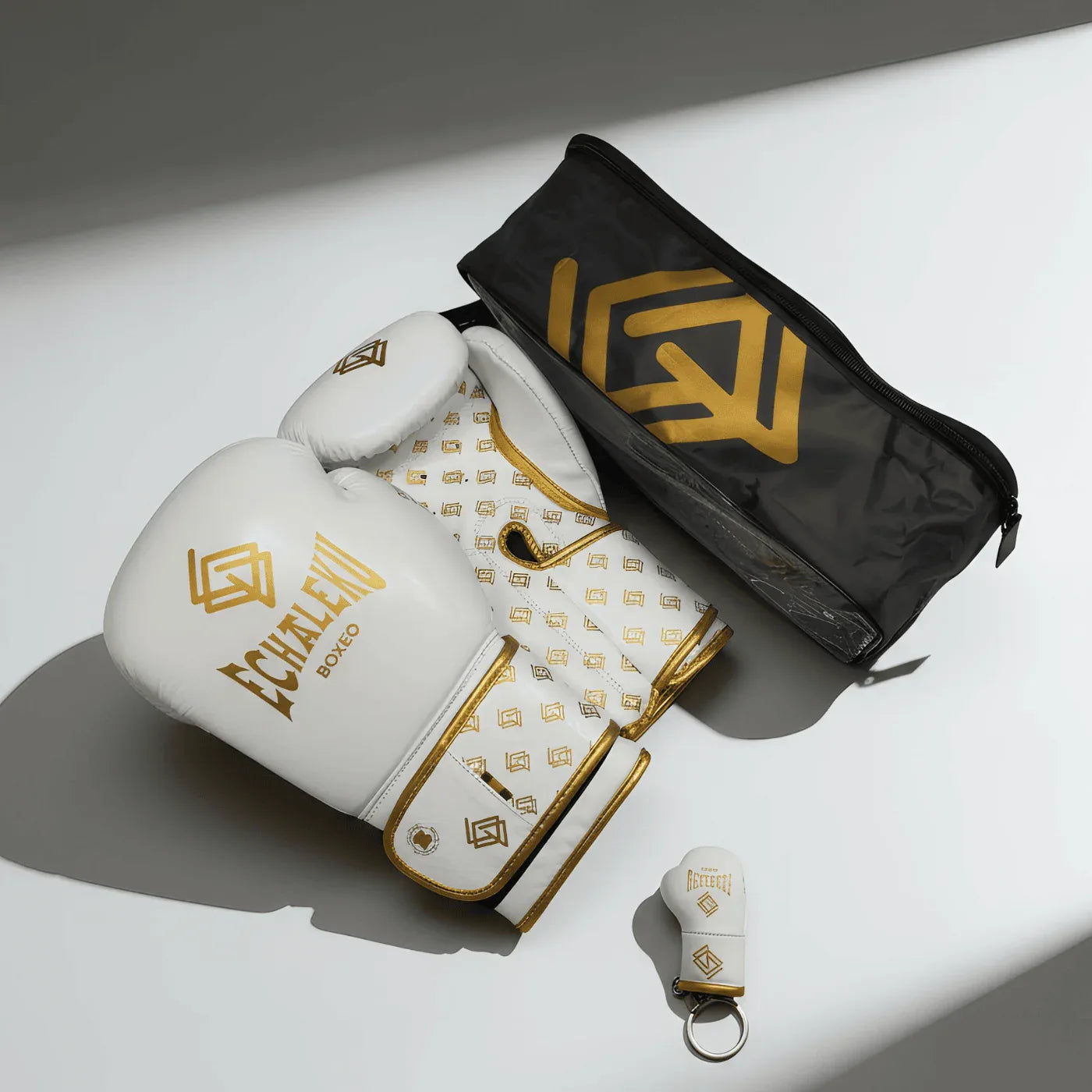 GUANTES PREMIUM ENTRENAMIENTO BOXEO AMATEUR: Glacier. Blanco y Dorado (V3.0) - Echaleku Boxeo