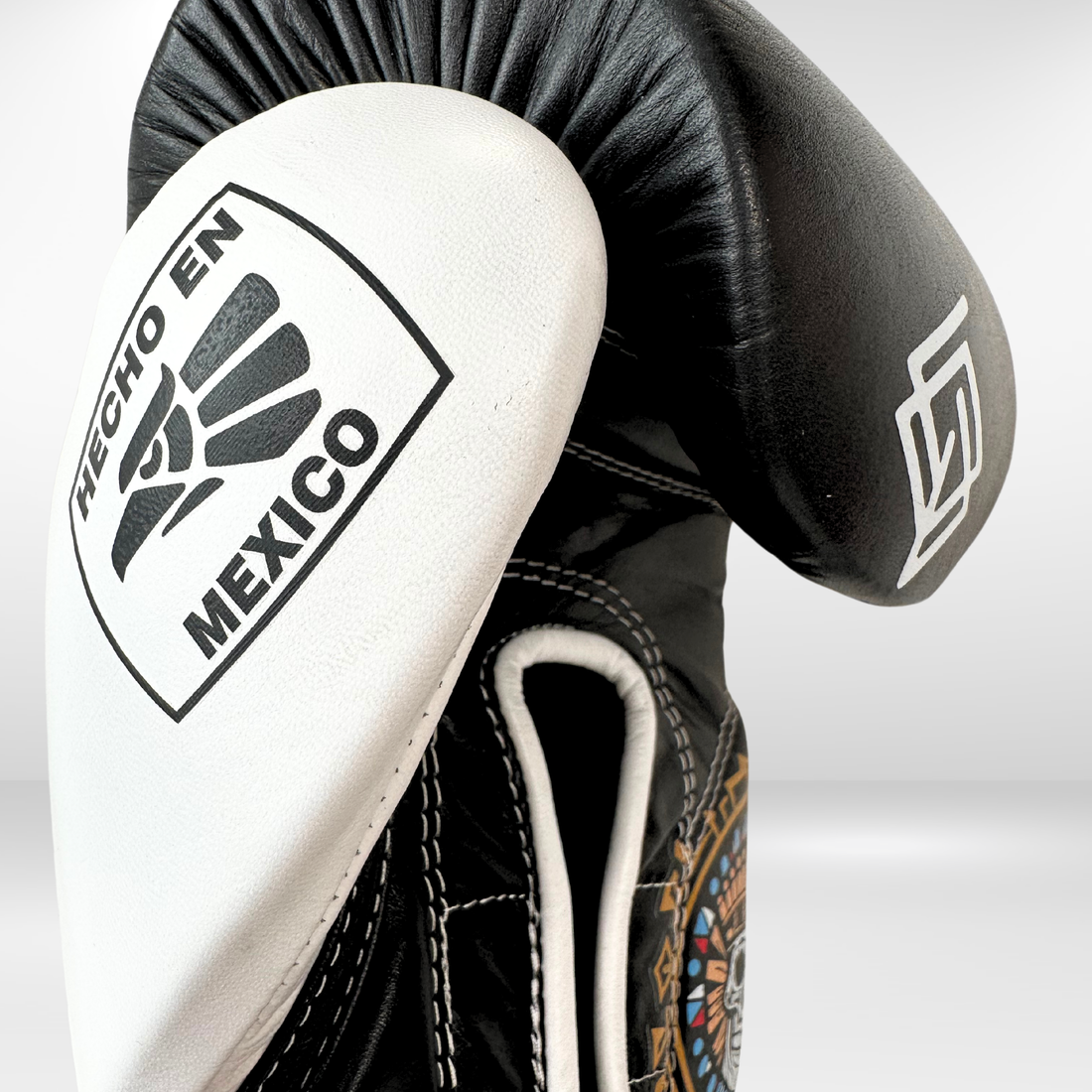 DUPLA Casco Barra Piel Negro y Dorado + AZTECA Negro y Blanco - Echaleku Boxeo