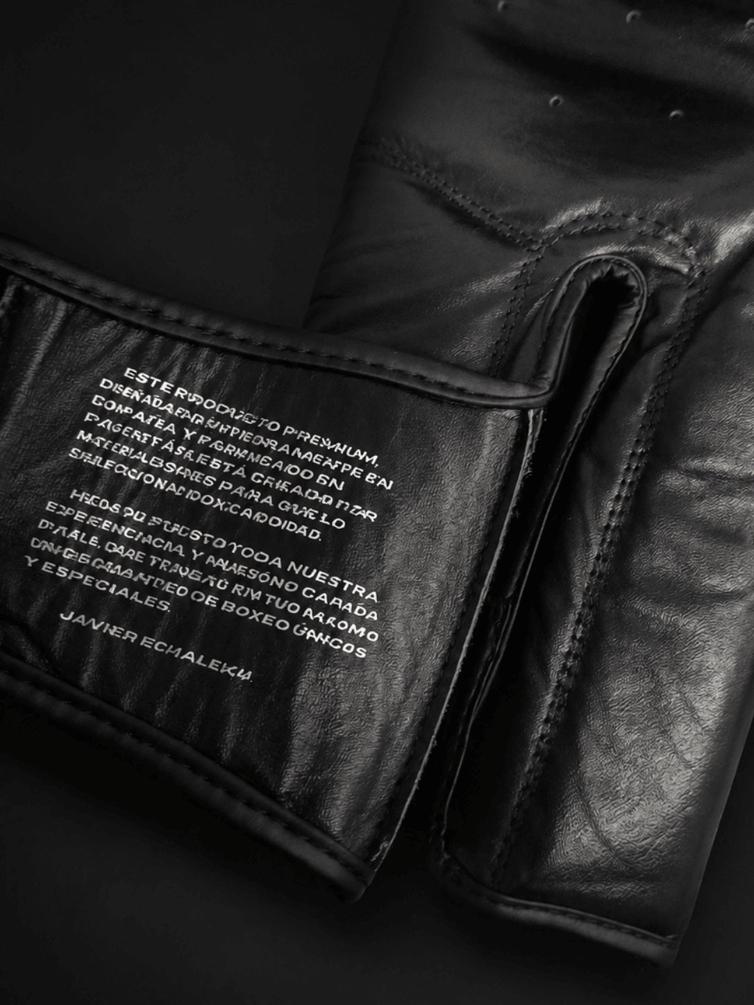 Guantes de boxeo Element negros, detalle interior del cierre