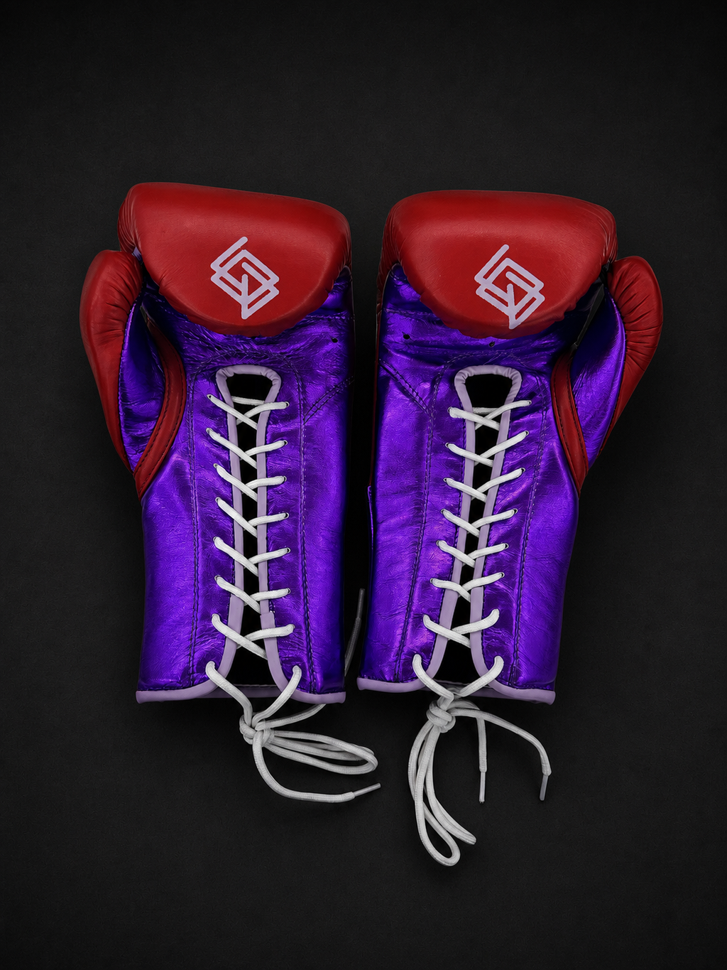 Guantes de boxeo de cuerdas Guanajuato Sangre Púrpura, detalle de ambos cierres