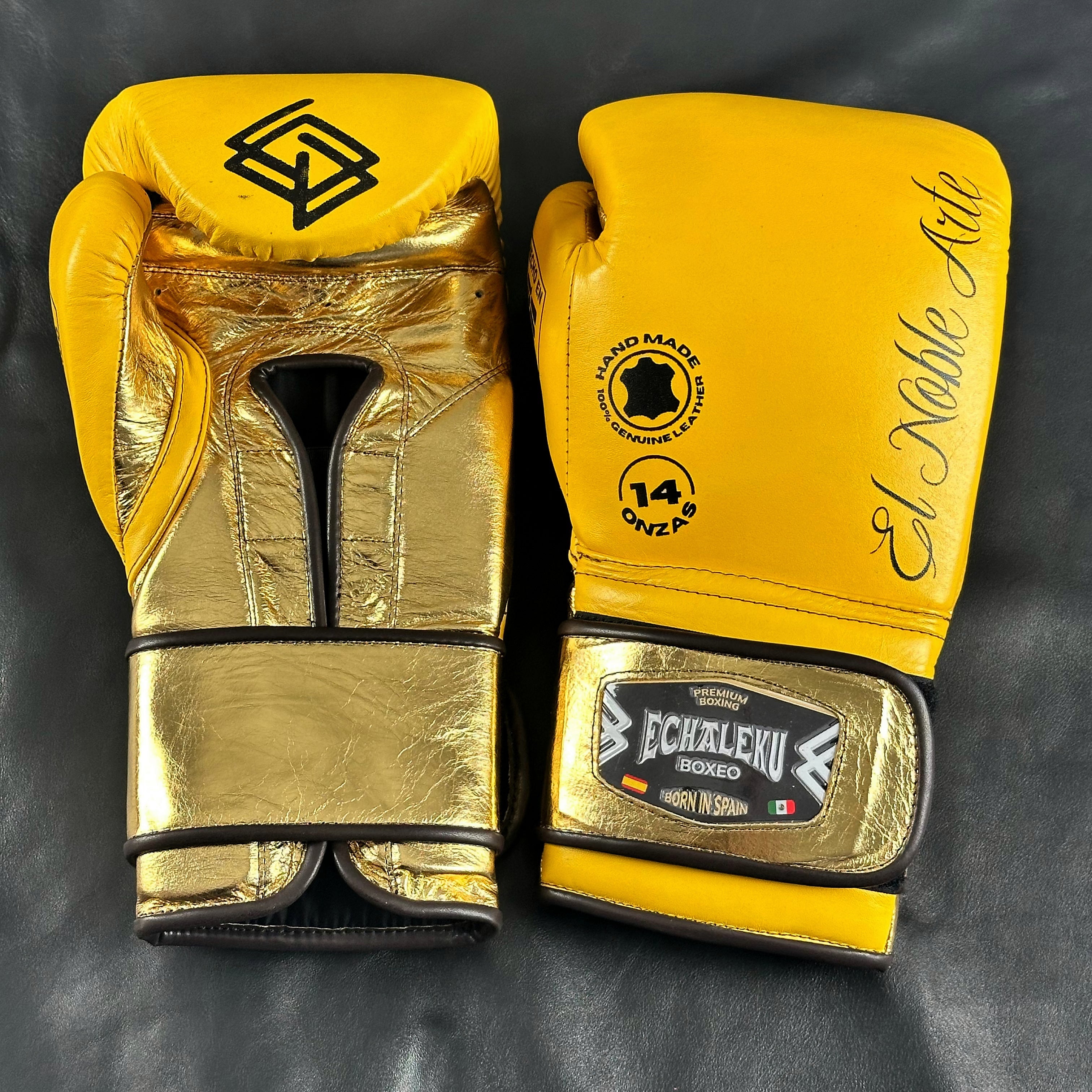 Guantes de boxeo Guanajuato Fachada Ocre de Echaleku Boxeo, vista frontal y posterior